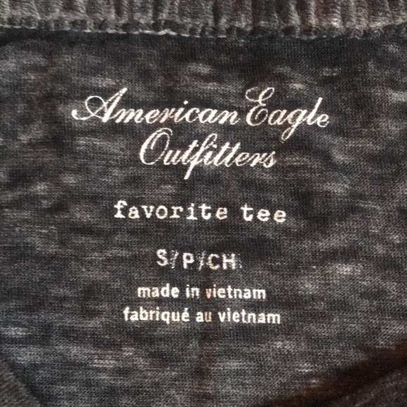 American Eagle Outfitters favorite tee - Picture 3 of 3